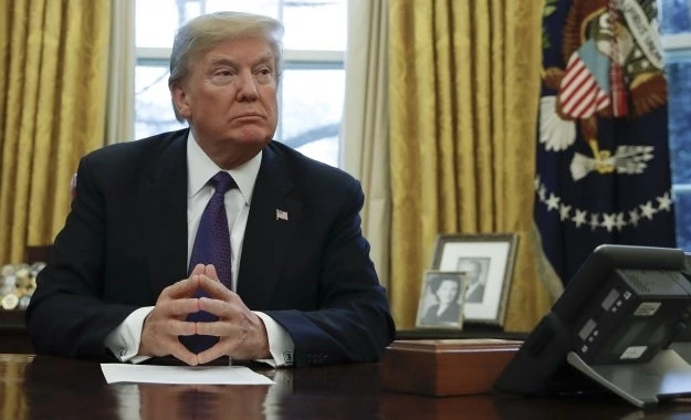 Ο Τραμπ θέλει να χρησιμοποιήσει τον στρατό για να θωρακίσει τα σύνορα ΗΠΑ-Μεξικού